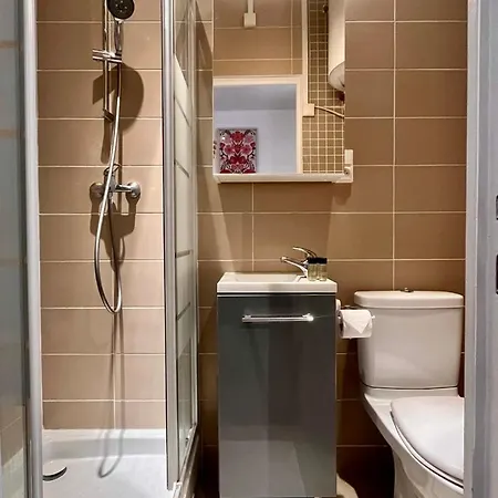 Fully Equipped Studio At 3 Mins From Metro Paris Exterior photo