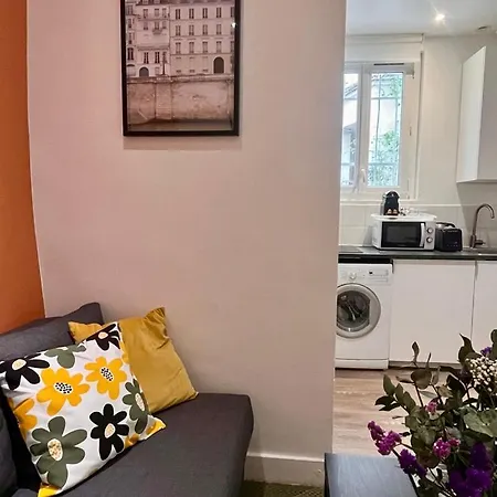 Fully Equipped Studio At 3 Mins From Metro Paris Exterior photo